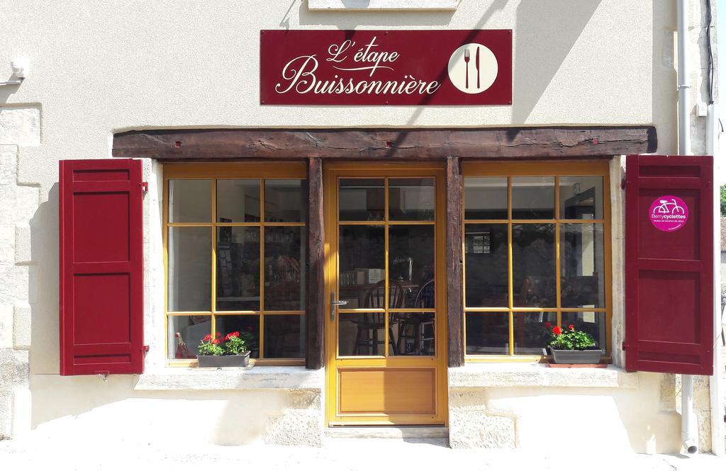 Hotel La Buissonniere Bannay  Exteriör bild